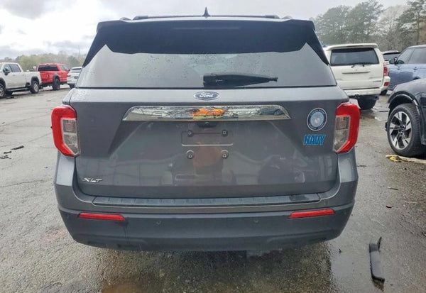 2024 Ford Explorer XLT photo 6