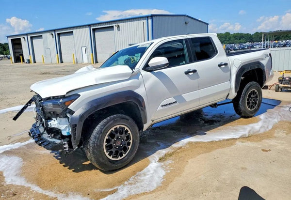2025 Toyota Tacoma TRD Off-Road vehicle photo 11