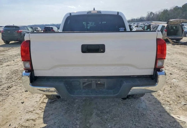 2020 Toyota Tacoma SR5 vehicle photo 6