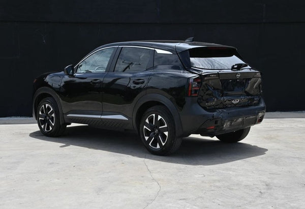 2025 Nissan Kicks SV photo 4
