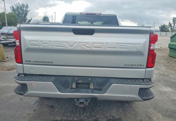 2022 Chevrolet Silverado 1500 Limited Custom photo 6