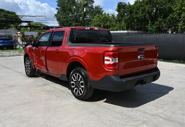 2024 Ford Maverick Lariat photo 4
