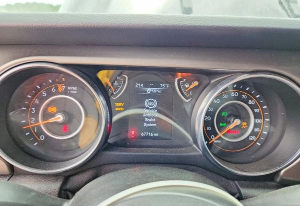 2021 Jeep Gladiator Sport vehicle photo 7