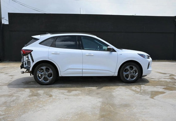 2023 Ford Escape ST-Line photo 5