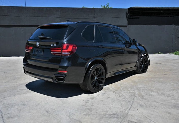 2017 BMW X5 xDrive50i photo 4