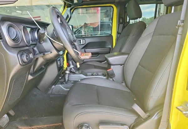 2023 Jeep Wrangler Willys vehicle photo 8