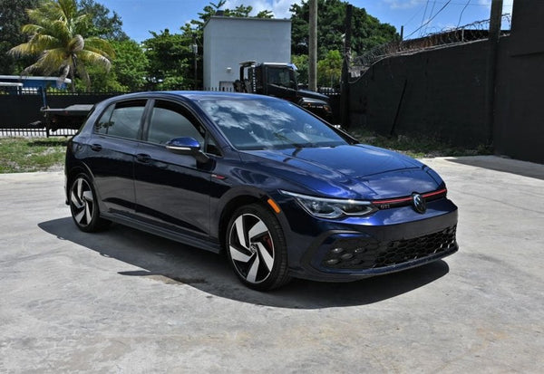 2024 Volkswagen Golf GTI S vehicle photo 1