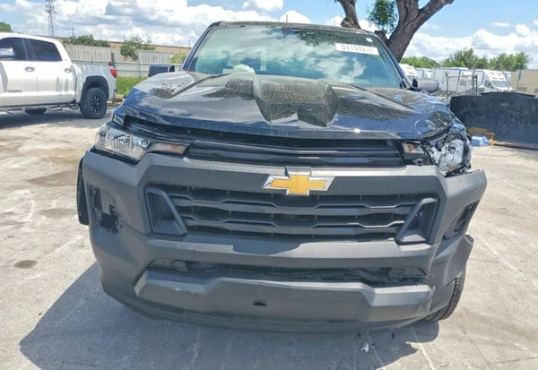 2025 Chevrolet Colorado Work Truck photo 5