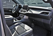 2024 GMC Yukon SLT thumbnail 30