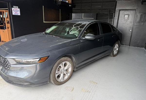 2025 Honda Accord LX photo 2