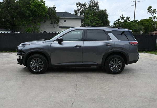 2026 Nissan Pathfinder SV Sport Utility 4D vehicle photo 5