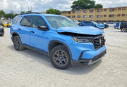 2025 Honda Pilot TrailSport thumbnail 1