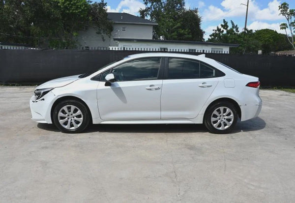 2024 Toyota Corolla Hybrid LE Sedan 4D vehicle photo 6