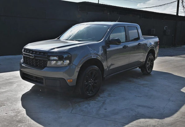 2023 Ford Maverick XL vehicle photo 2