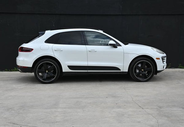 2016 Porsche Macan S Sport Utility 4D vehicle photo 6