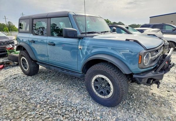 2023 Ford Bronco Big Bend Advanced photo 2