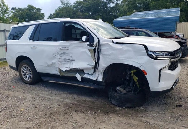 2024 Chevrolet Tahoe LS vehicle photo 2