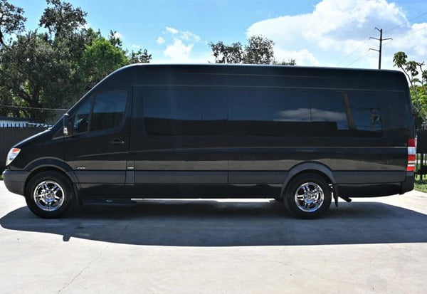 2013 Mercedes-Benz Sprinter 2500 Cargo Extended w/170" WB Van 3D vehicle photo 8