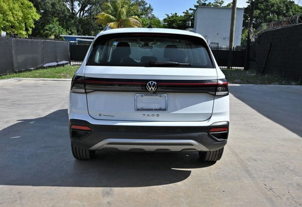 2025 Volkswagen Taos S vehicle photo 7