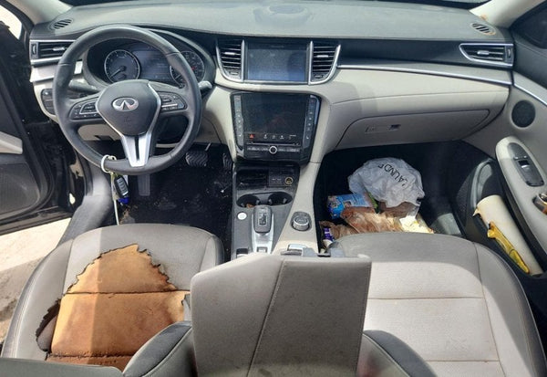 2023 Infiniti QX50 Luxe vehicle photo 8