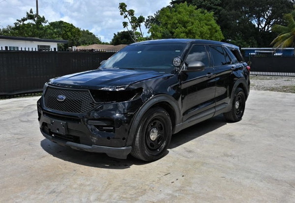 2022 Ford Explorer Police Interceptor Utility vehicle photo 2