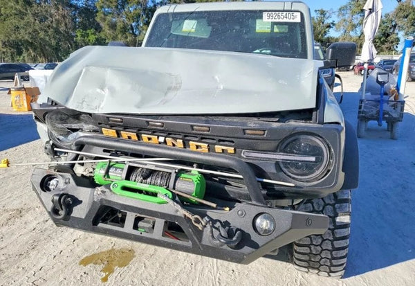 2023 Ford Bronco Black Diamond Advanced photo 5