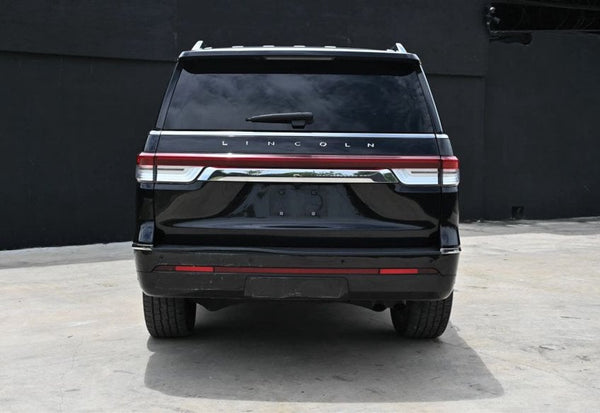 2024 Lincoln Navigator L Premiere photo 8
