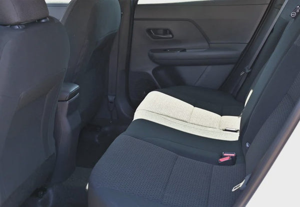 2026 Nissan Kicks S photo 11