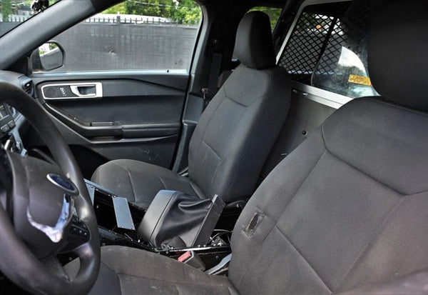 2022 Ford Explorer Hybrid Police Interceptor Utility vehicle photo 10