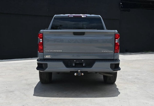 2024 Chevrolet Silverado 1500 Custom photo 8