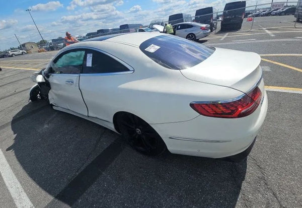 2019 Mercedes-Benz S-Class S 560 4MATIC Coupe 2D vehicle photo 4