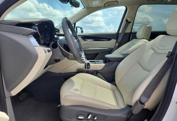 2024 Cadillac XT6 Premium Luxury photo 8