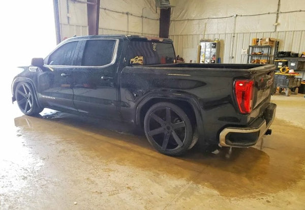 2020 GMC Sierra 1500 SLE photo 3