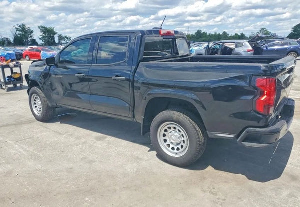 2025 Chevrolet Colorado Work Truck photo 3
