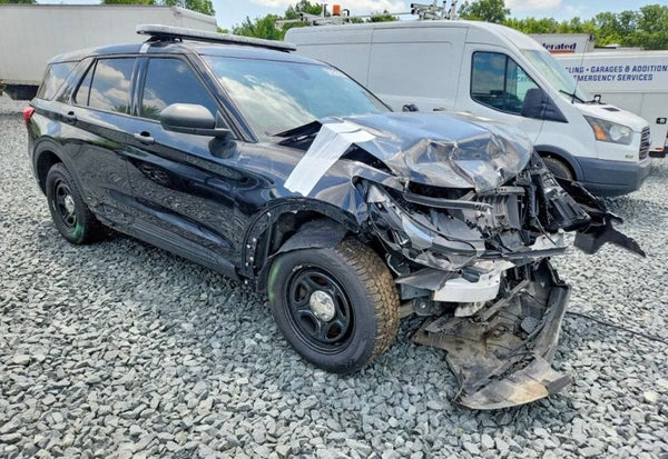 2022 Ford Explorer Police Interceptor Utility vehicle photo 3