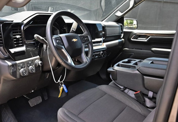 2023 Chevrolet Silverado 1500 LT photo 9