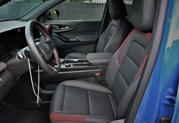 2025 Chevrolet Equinox RS photo 12