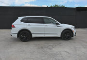 2024 Volkswagen Tiguan SE R-Line Black thumbnail 3