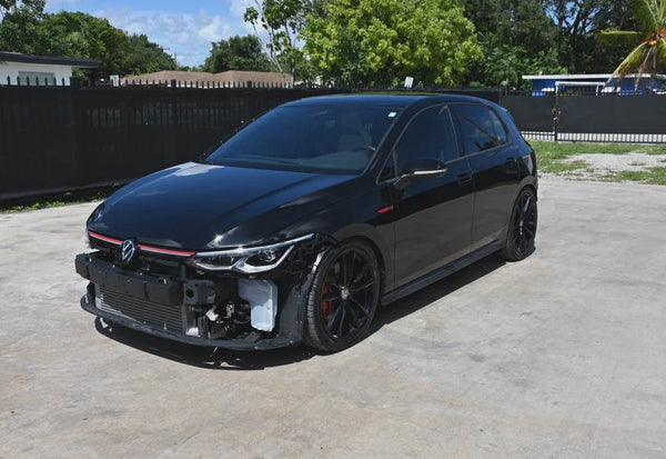 2024 Volkswagen Golf GTI SE Hatchback Sedan 4D vehicle photo 2
