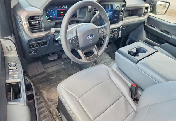 2025 Ford F-150 XL vehicle photo 8