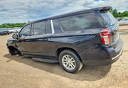 2023 Chevrolet Suburban LT thumbnail 16