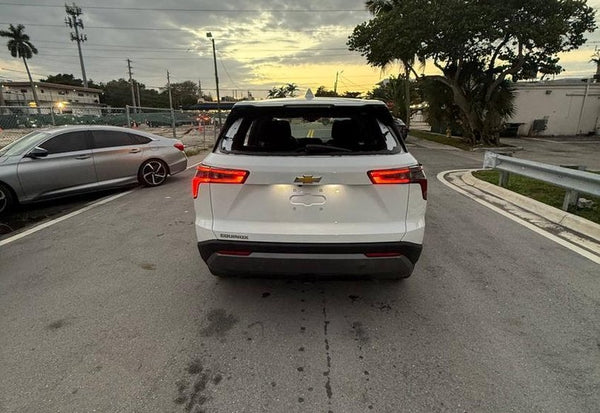 2025 Chevrolet Equinox LT photo 8