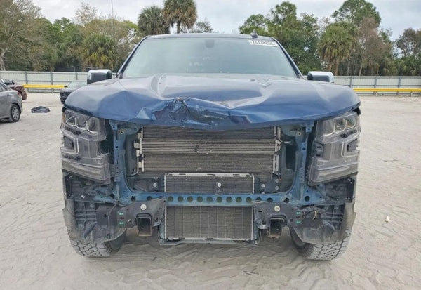 2021 Chevrolet Silverado 1500 LT photo 5
