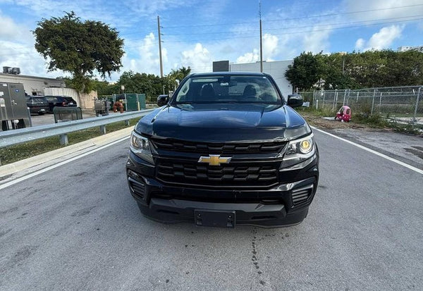 2021 Chevrolet Colorado LT photo 2