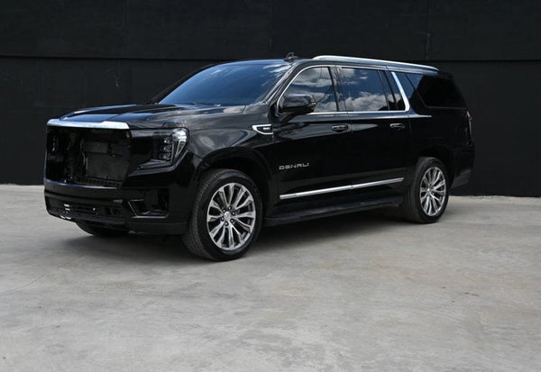 2021 GMC Yukon XL Denali photo 2