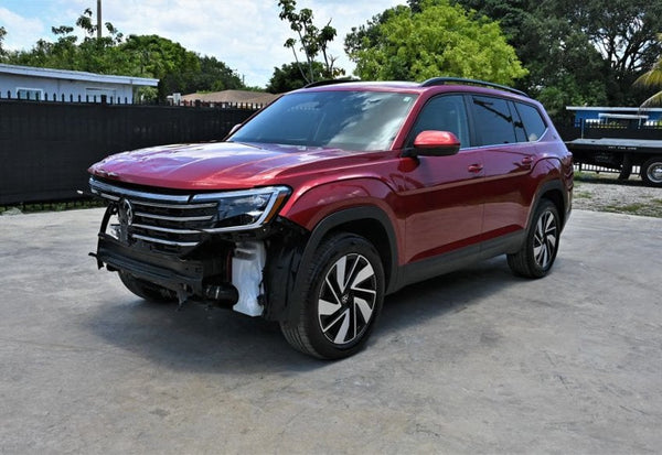 2025 Volkswagen Atlas SE vehicle photo 2