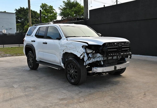 2025 Toyota 4Runner SR5 photo 3
