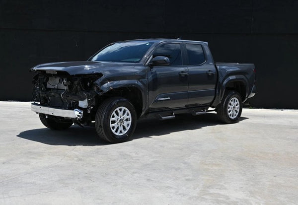 2025 Toyota Tacoma SR5 photo 2