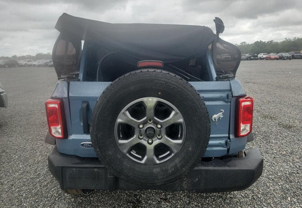2023 Ford Bronco Base photo 6