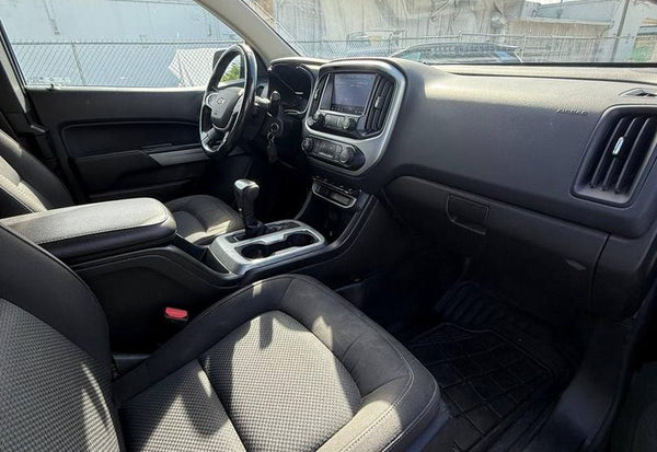 2021 Chevrolet Colorado LT photo 9